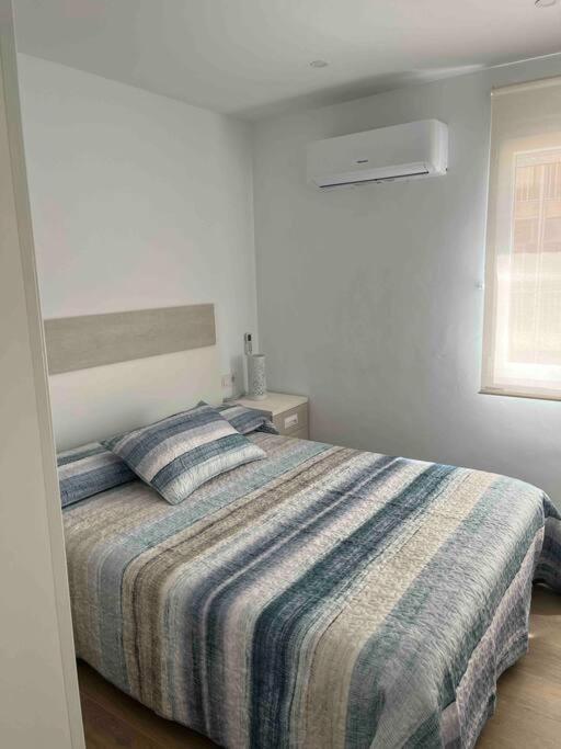 Apartamento Con Preciosas Vistas A Pie De Playa Santa Pola Exterior foto